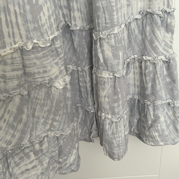 TORRID Light Grey Maxi Dress - Picture 3 of 4